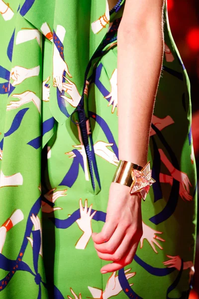 Look 54